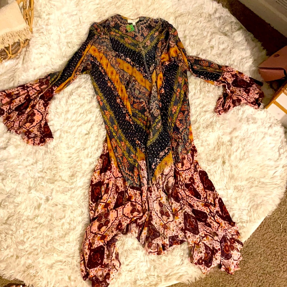 Boutique style kimono new with tags. Fall vibes.